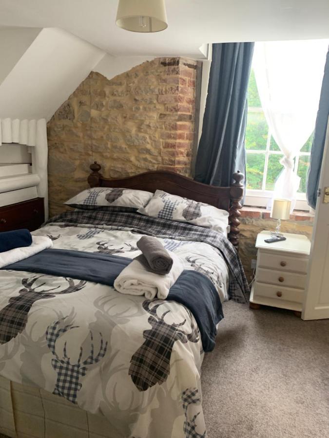 Crosskeys Inn Guest Rooms In Wye Valley Goodrich Dış mekan fotoğraf